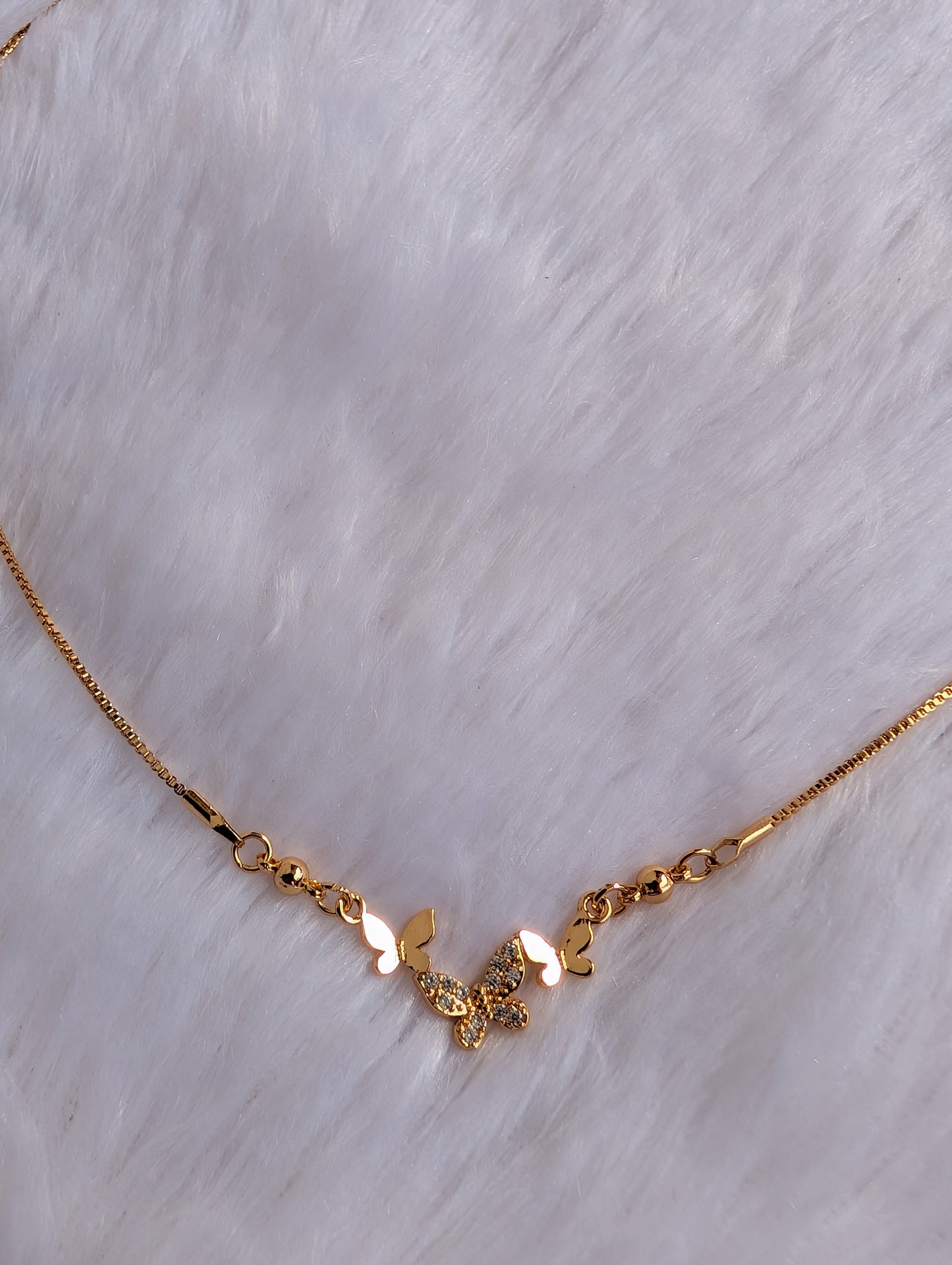 Flutter Glow Necklace