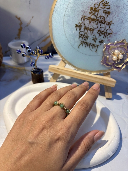 The Verdant Vine Ring