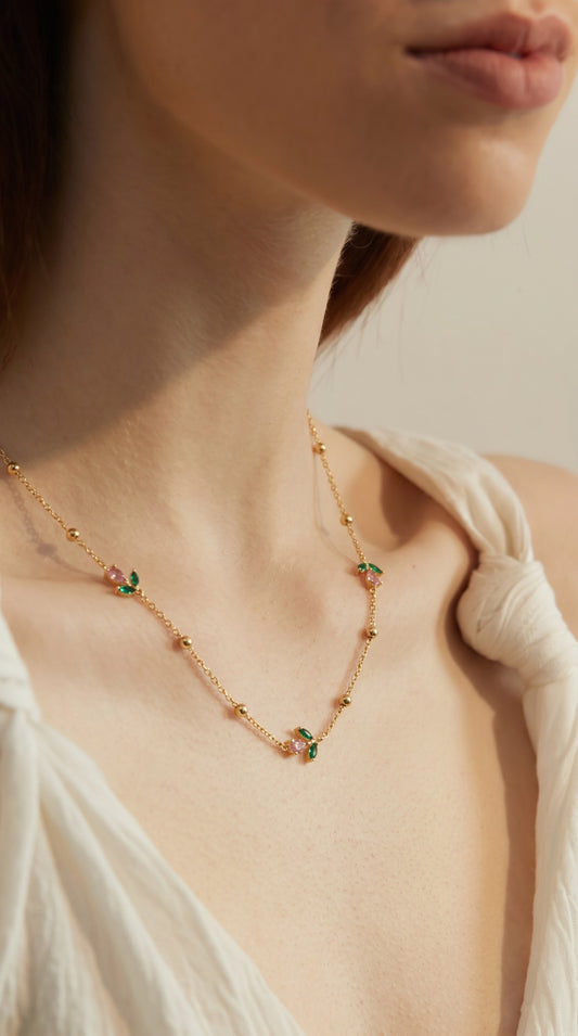 Tulip Bloom Necklace in Pink Gold
