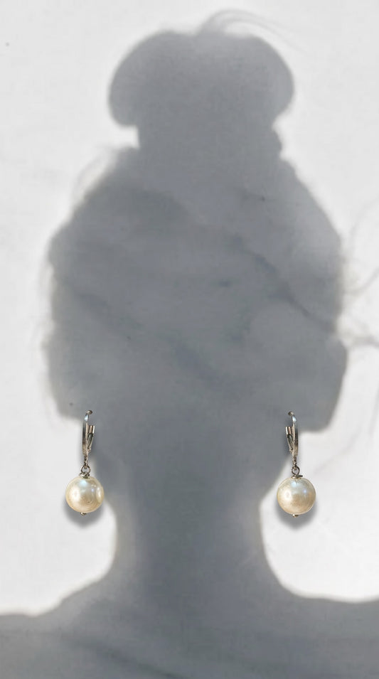Mini pearl drop Handcrafted