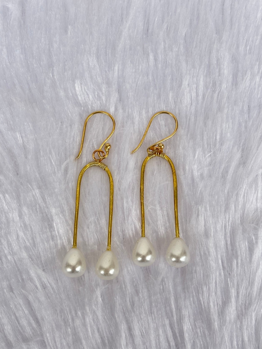 Elara Pearl Drops