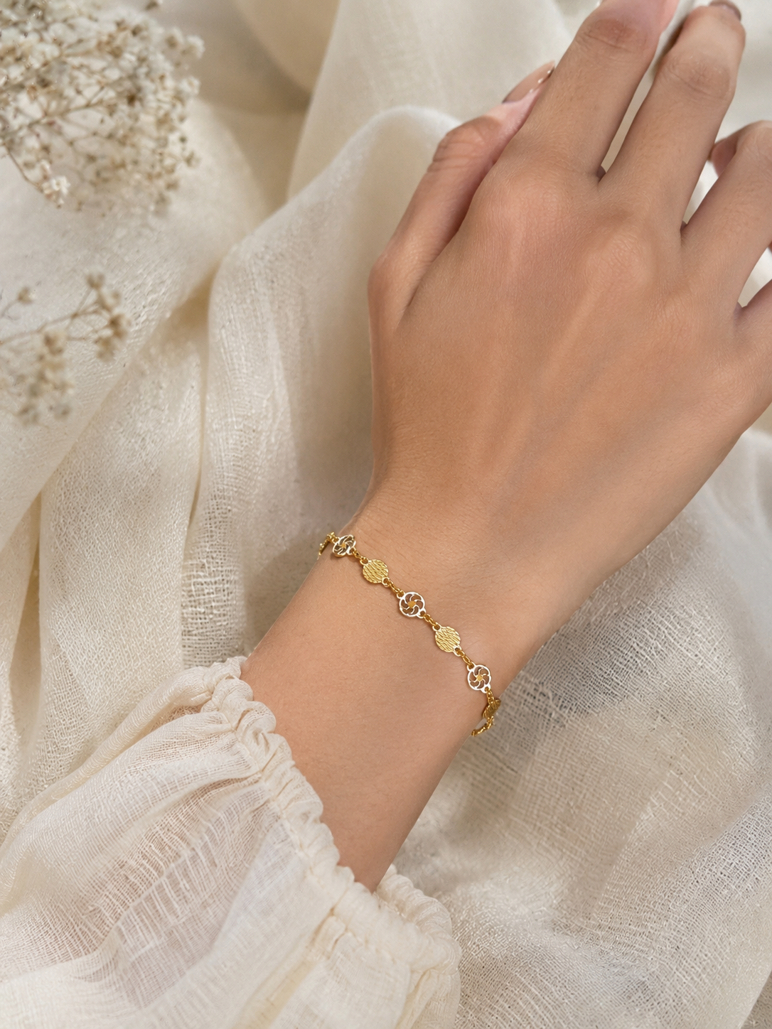 The Solstice Link Bracelet