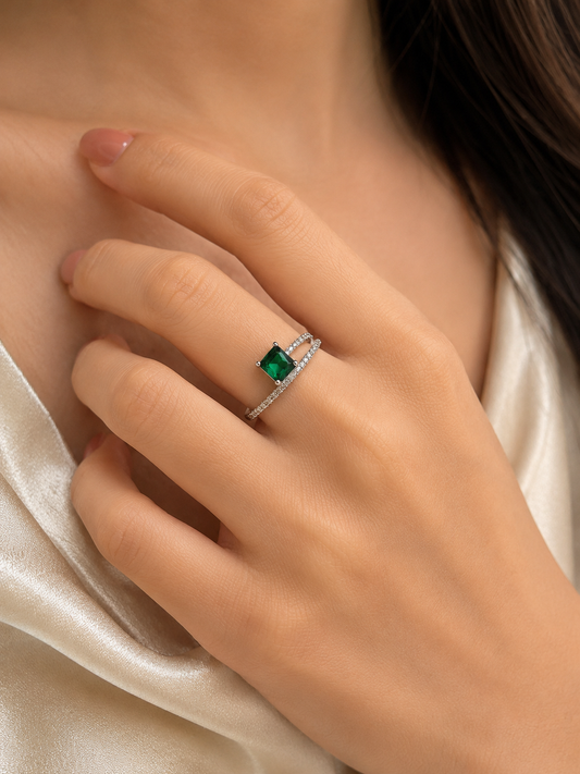 Emerald Grace Open ring Collection